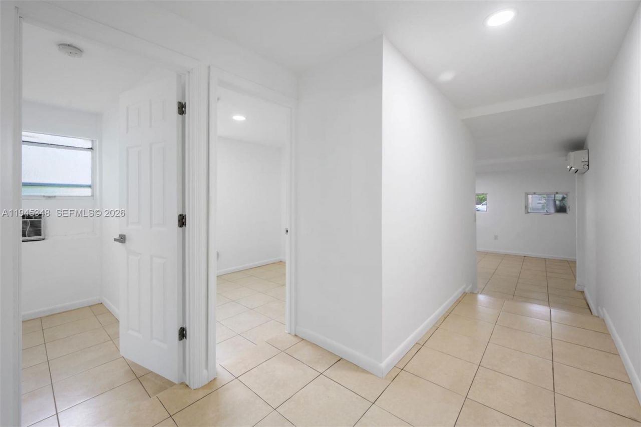 348 NE 58th St, Miami, FL 33137 Photo