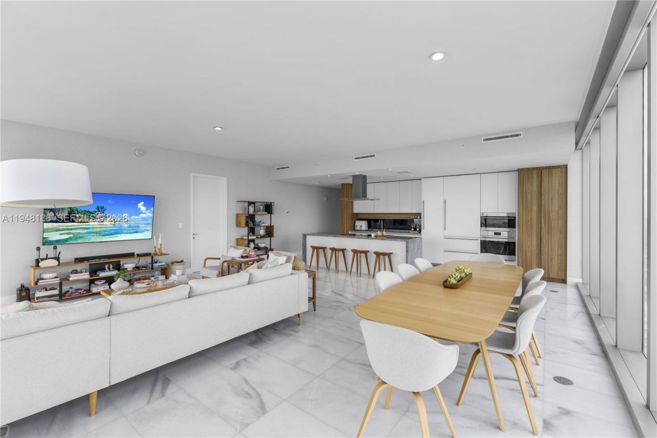 700 NE 26th Ter, Unit 4701, Miami, FL 33137 Photo