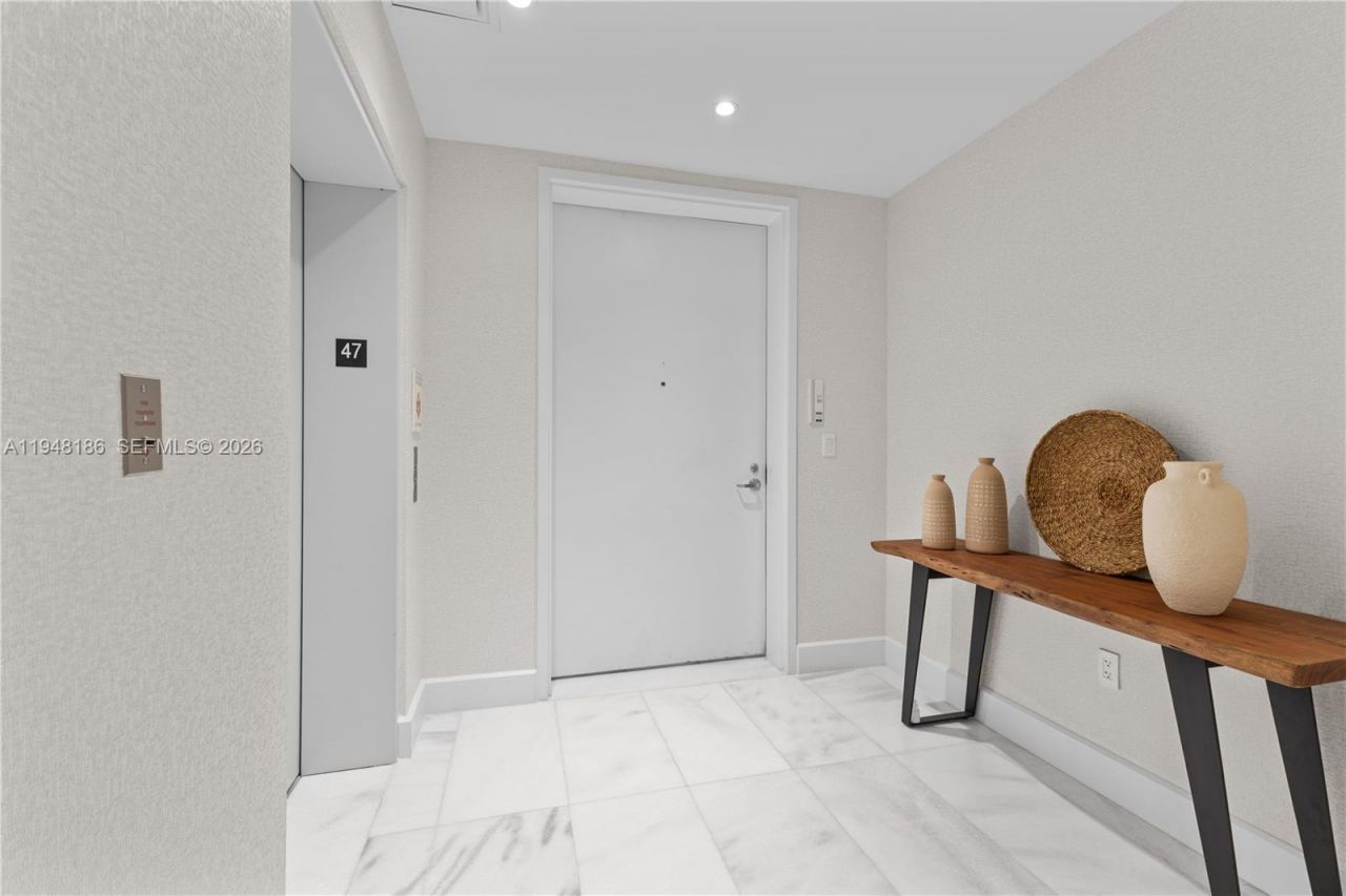 700 NE 26th Ter, Unit 4701, Miami, FL 33137 Photo