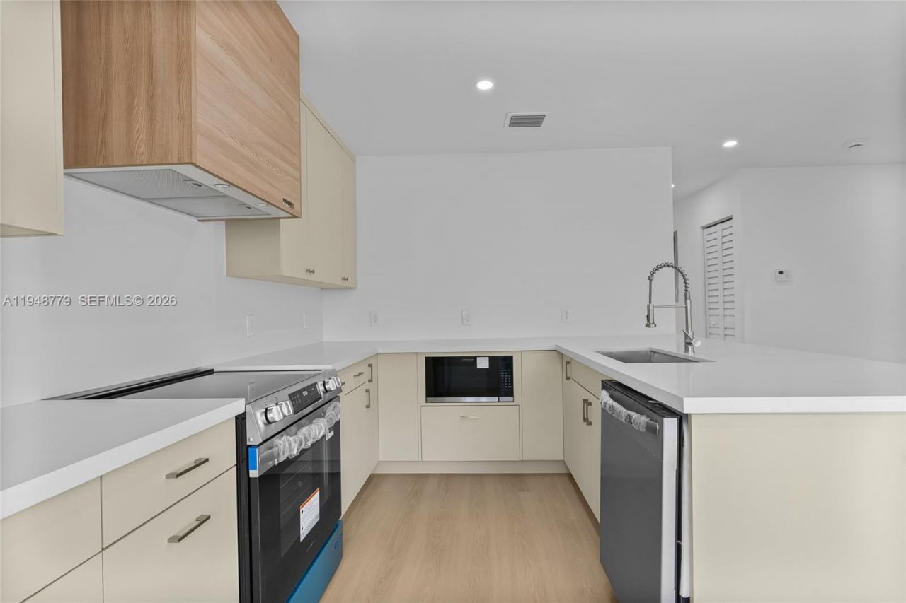 19831 Gulfstream Rd, Cutler Bay, FL 33157 Photo