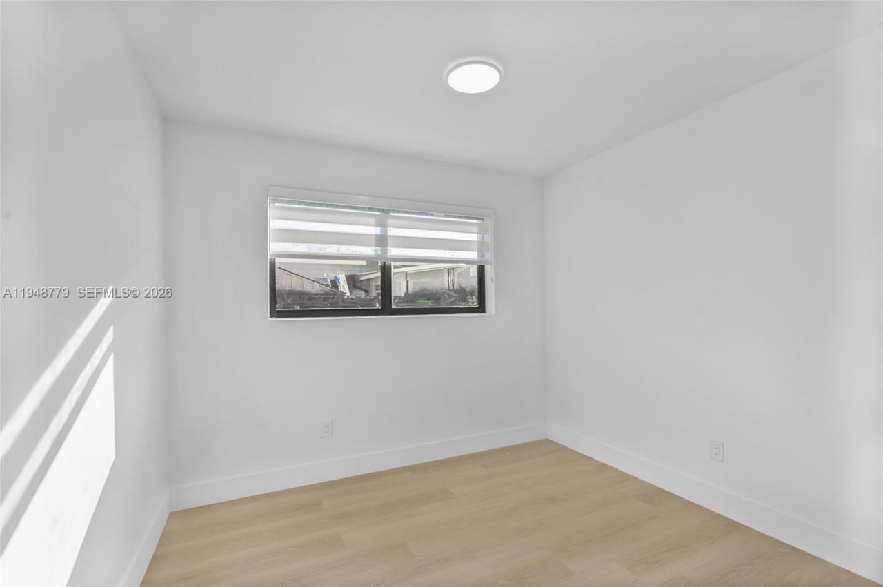 19831 Gulfstream Rd, Cutler Bay, FL 33157 Photo