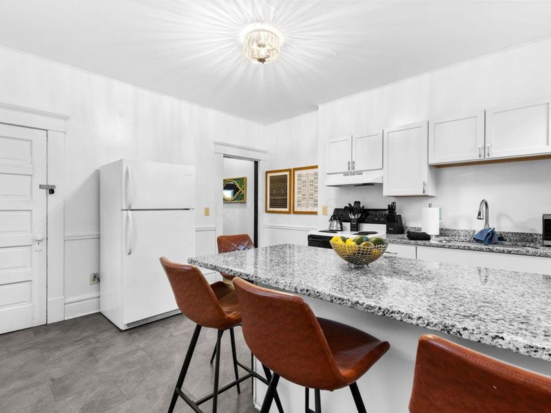 726 Kerr Street, Columbus, OH 43215 Photo 11