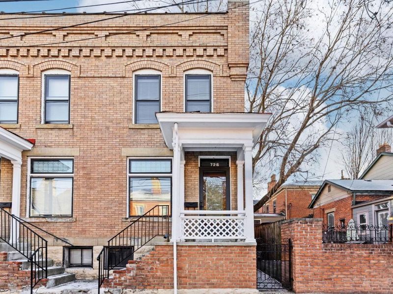 726 Kerr Street, Columbus, OH 43215 Photo 2