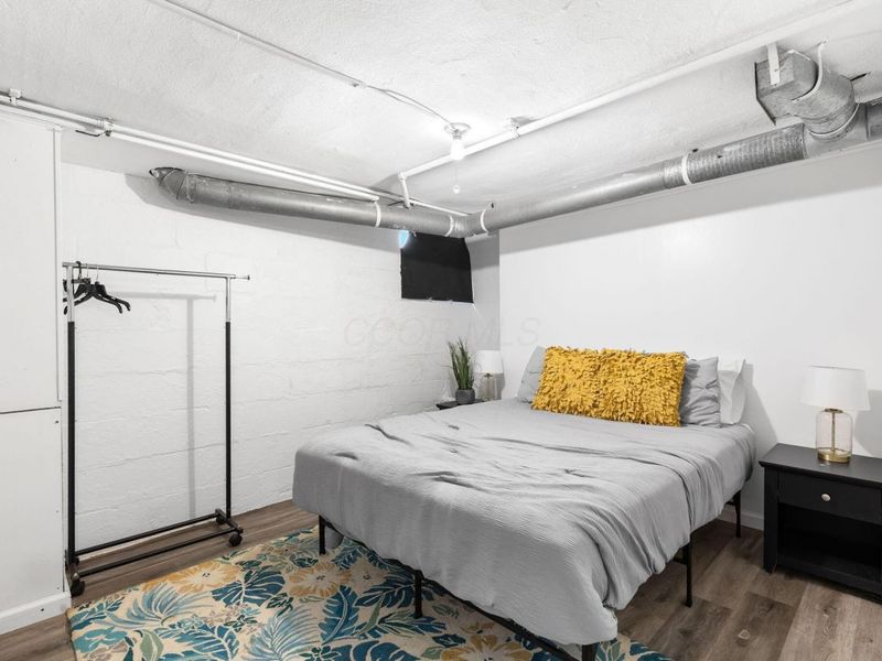 726 Kerr Street, Columbus, OH 43215 Photo 25