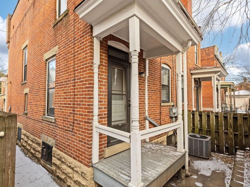 726 Kerr Street, Columbus, OH 43215 Photo 29