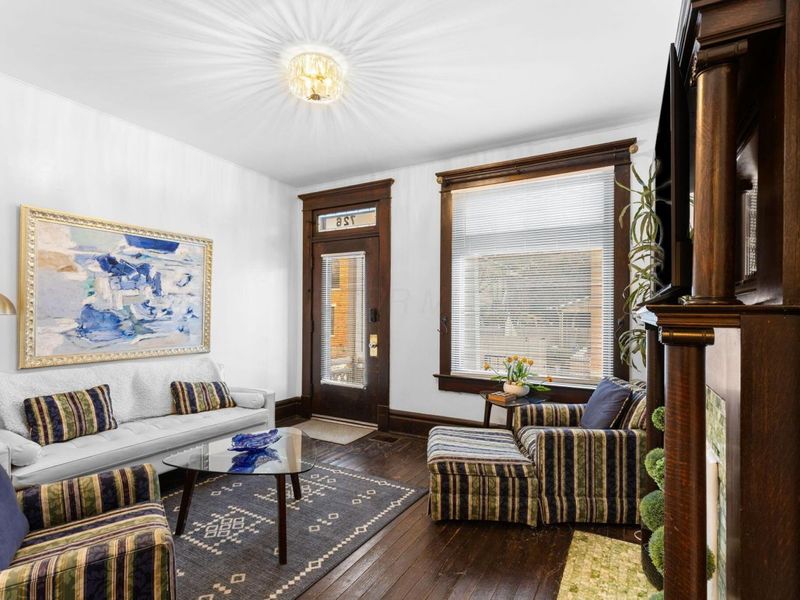 726 Kerr Street, Columbus, OH 43215 Photo 5