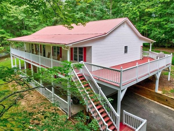 44 W D Court, Ellijay, GA 30540