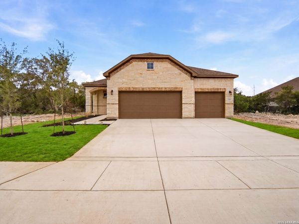 157 Allin Oaks, Universal City, TX 78148
