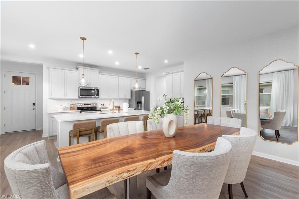 10313 Bonavie Cove Dr, Fort Myers, FL 33966 Photo