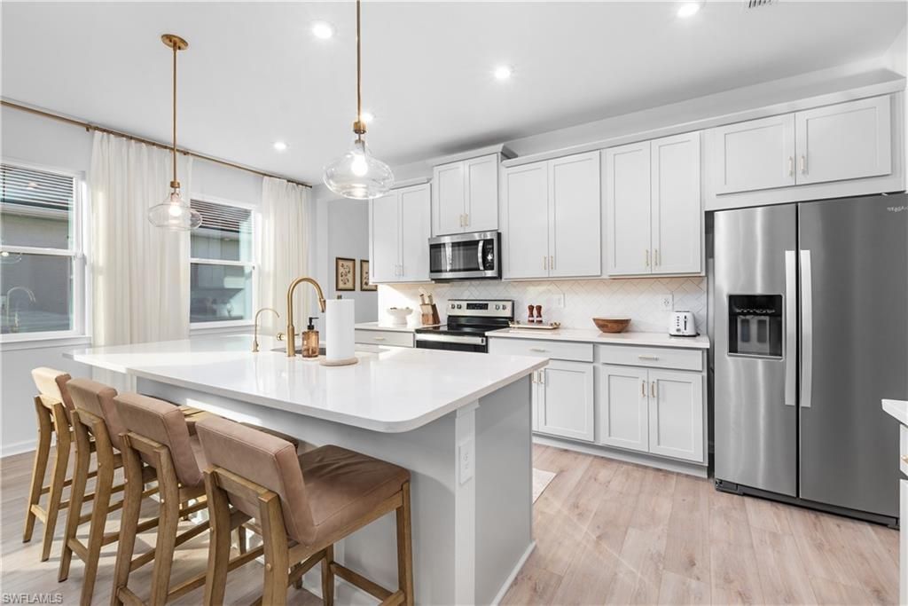 10313 Bonavie Cove Dr, Fort Myers, FL 33966 Photo