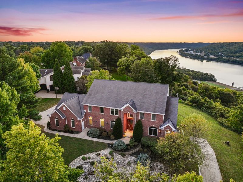 2096 Angela Court, Villa Hills, KY 41017 Photo 3