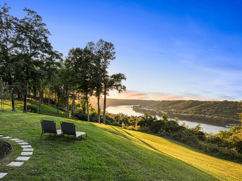 2096 Angela Court, Villa Hills, KY 41017 Photo 4