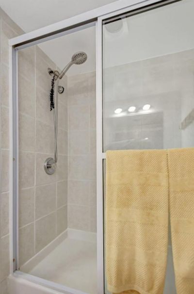 23 Colonial Club Drive, Unit 204, Boynton Beach, FL 33435 Photo