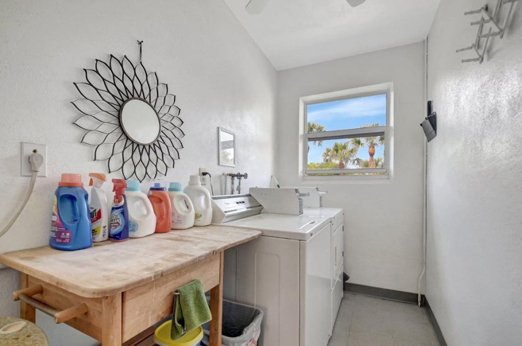 23 Colonial Club Drive, Unit 204, Boynton Beach, FL 33435 Photo