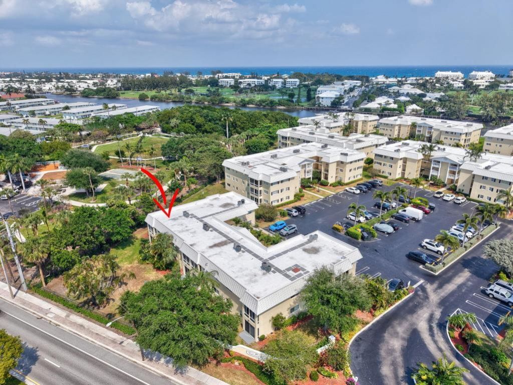 23 Colonial Club Drive, Unit 204, Boynton Beach, FL 33435 Photo