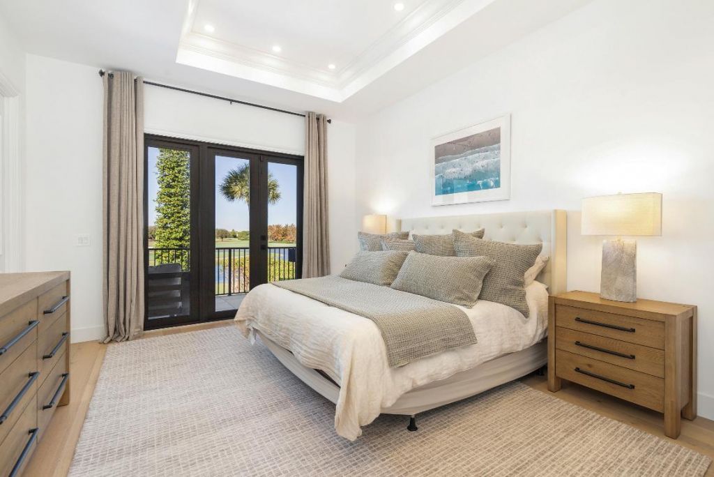 2085 Regents Boulevard, West Palm Beach, FL 33409 Photo