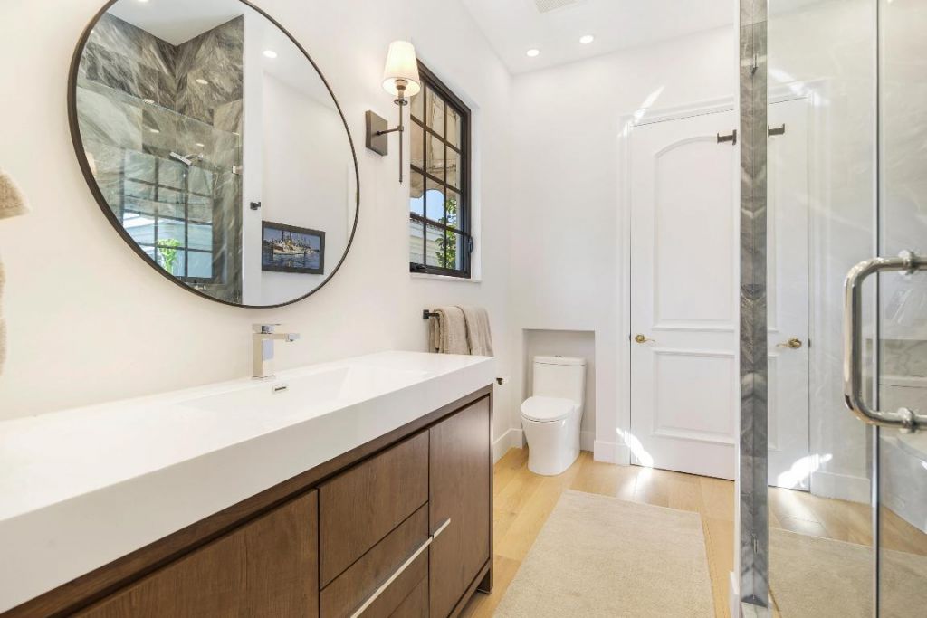 2085 Regents Boulevard, West Palm Beach, FL 33409 Photo