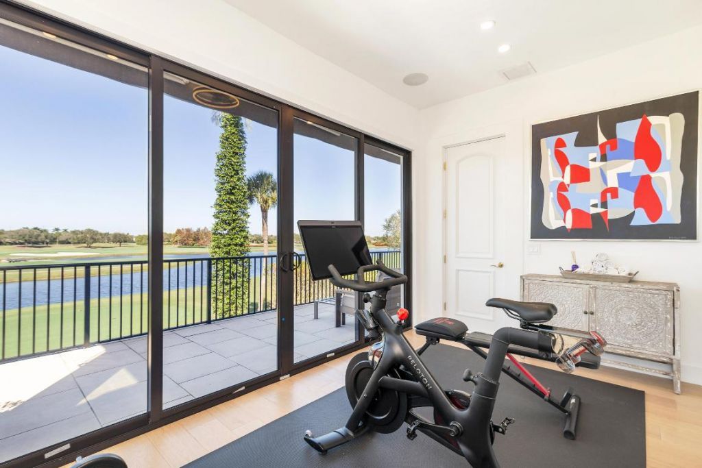 2085 Regents Boulevard, West Palm Beach, FL 33409 Photo