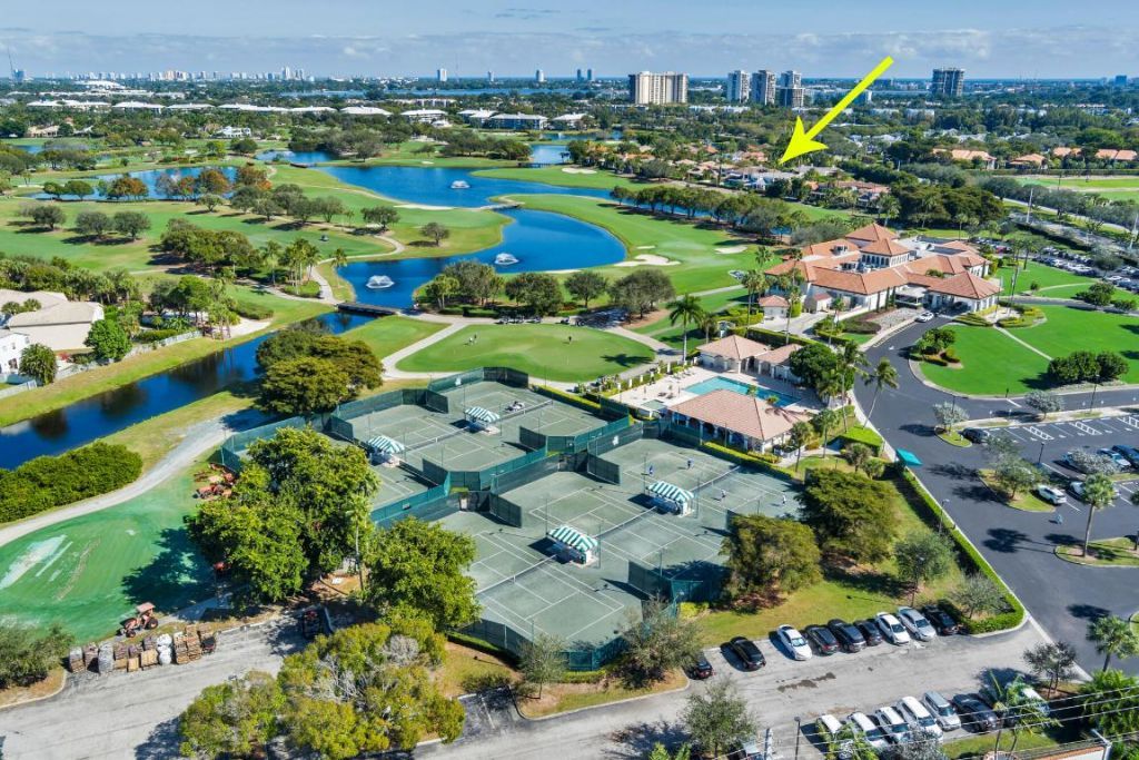 2085 Regents Boulevard, West Palm Beach, FL 33409 Photo