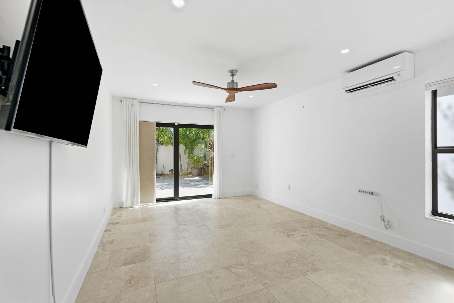 1484 Via Del Sol, Jupiter, FL 33477 Photo