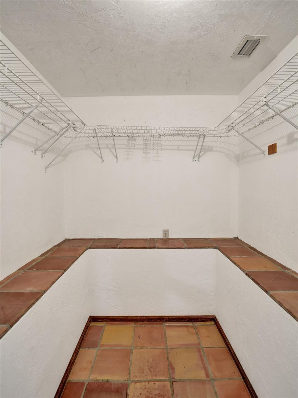 2506 Barbara Drive, Fort Lauderdale, FL 33316 Photo