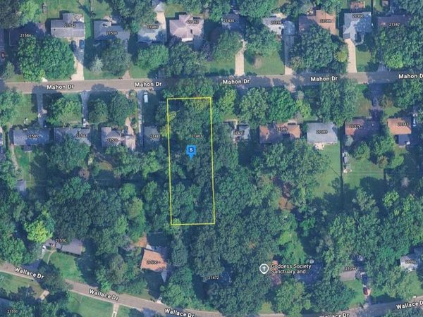 21463 Mahon Drive, Southfield, MI 48075