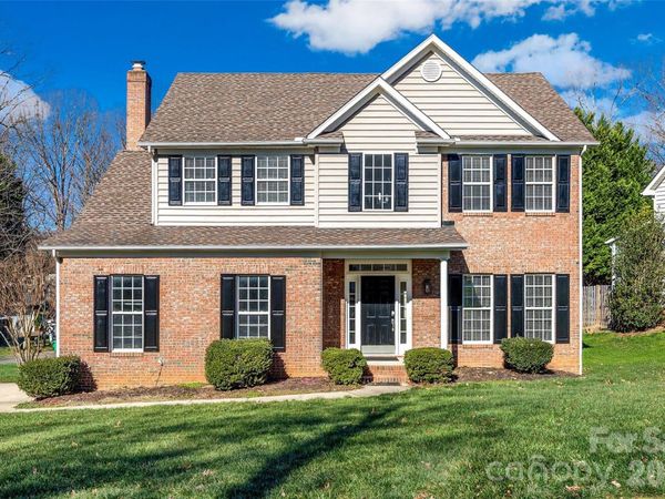 2912 Tallard Lane, Charlotte, NC 28270