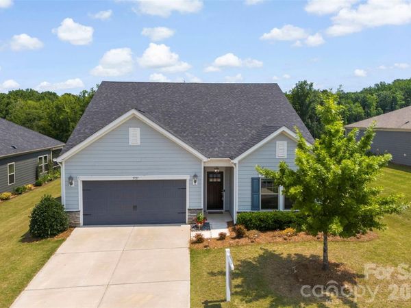 5727 Lavaux Court, Charlotte, NC 28214