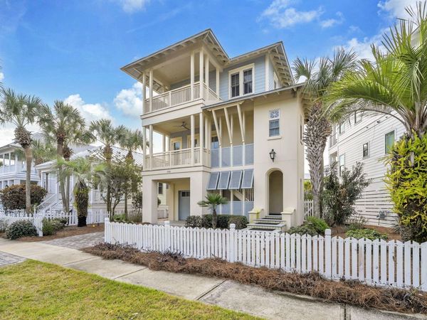 3586 Waverly Circle, Destin, FL 32541