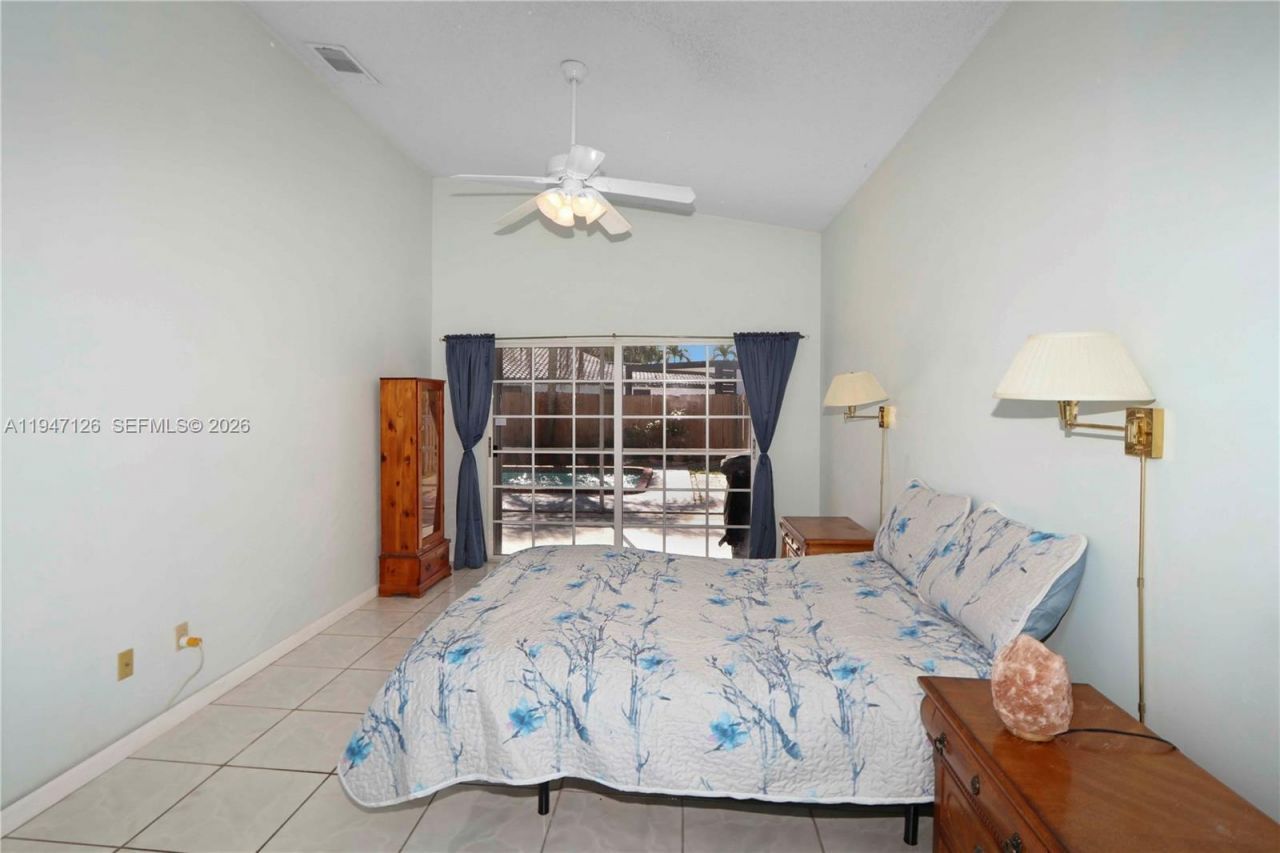 14826 SW 110th Ter, Miami, FL 33196 Photo