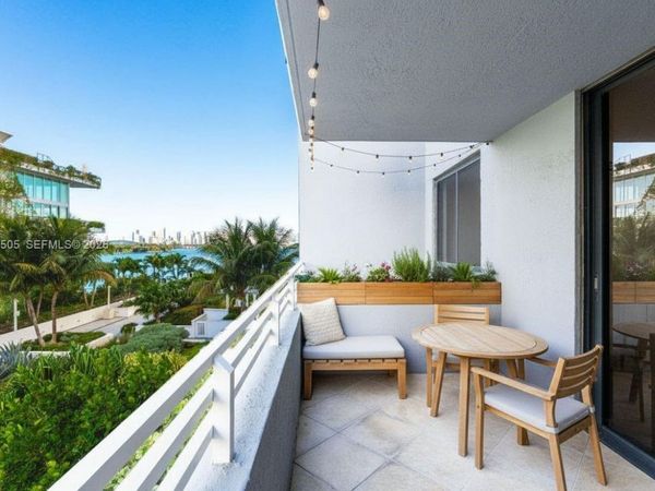 1330 West Ave, Unit 610, Miami Beach, FL 33139