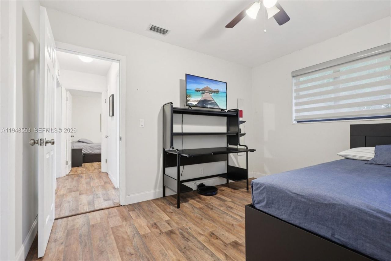 5301 Pierce St, Hollywood, FL 33021 Photo