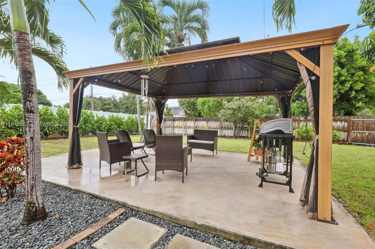 5301 Pierce St, Hollywood, FL 33021 Photo