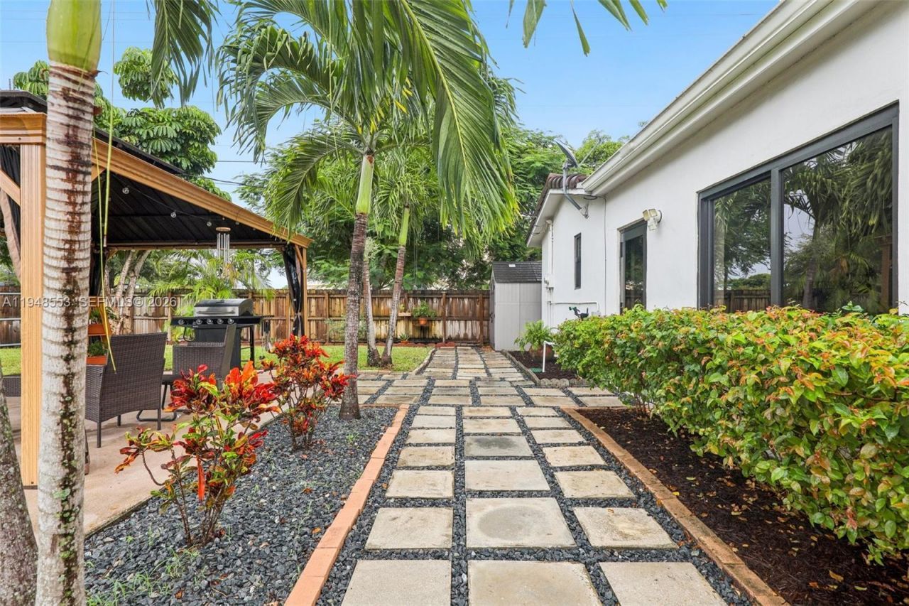 5301 Pierce St, Hollywood, FL 33021 Photo