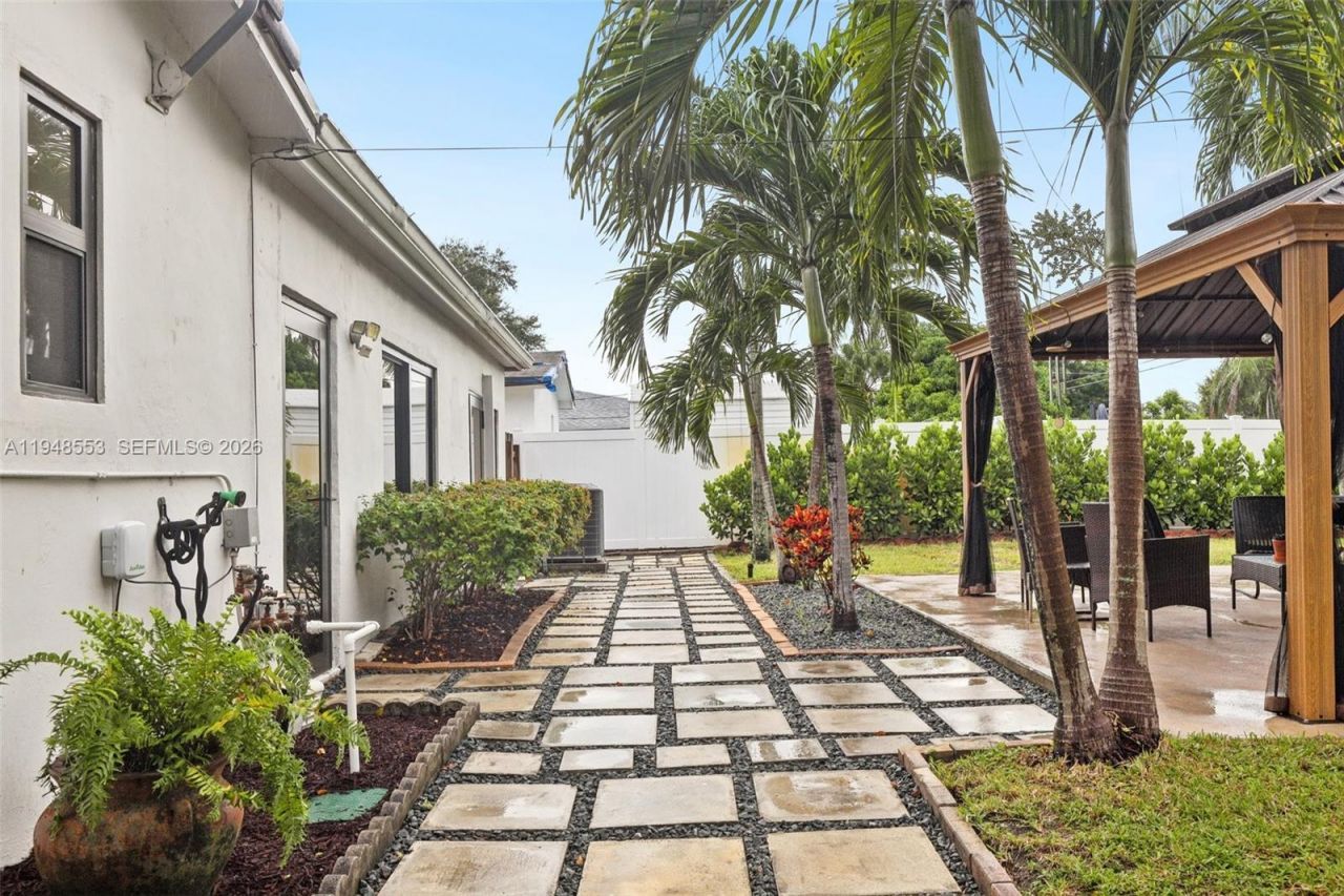 5301 Pierce St, Hollywood, FL 33021 Photo