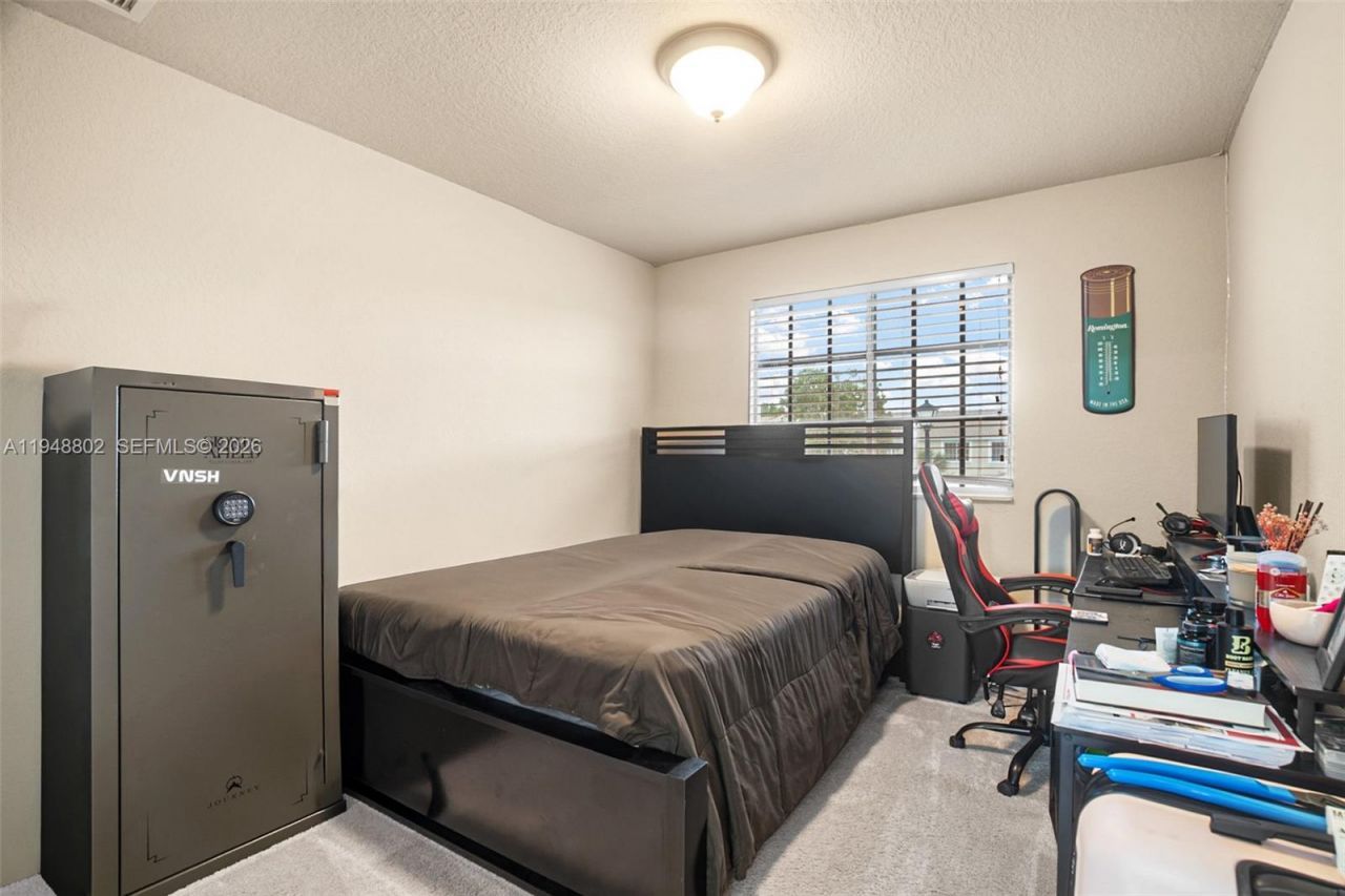 5951 Royal Way, Tamarac, FL 33321 Photo