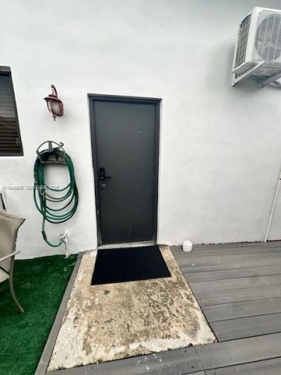 2827 Mckinley St , Hollywood, FL 33020 Photo