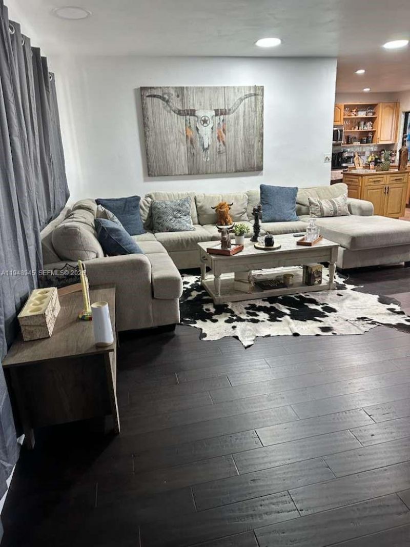 2827 Mckinley St , Hollywood, FL 33020 Photo