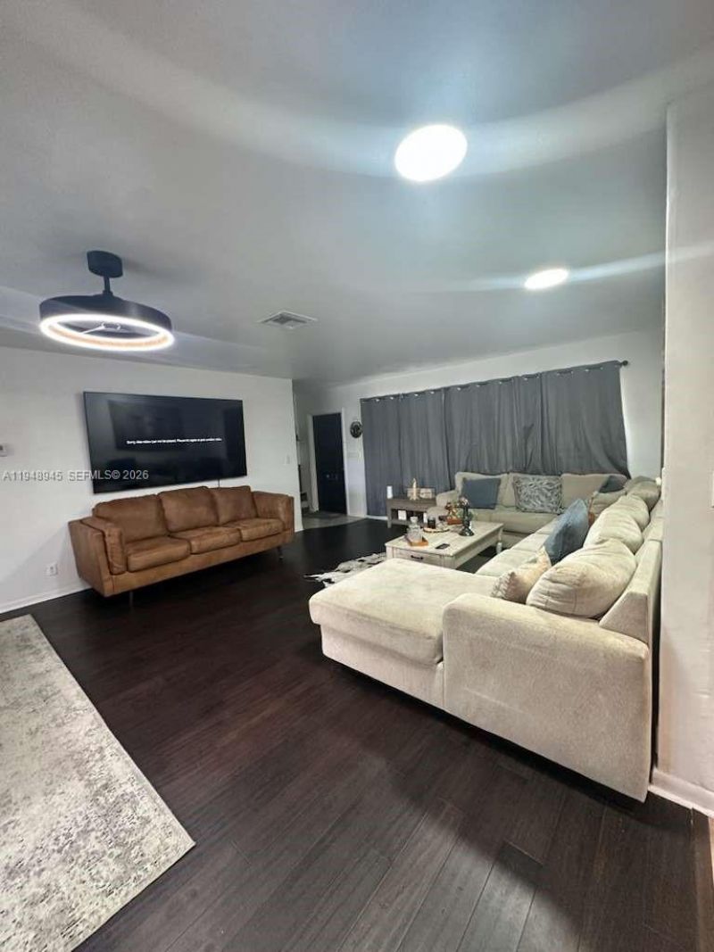 2827 Mckinley St , Hollywood, FL 33020 Photo