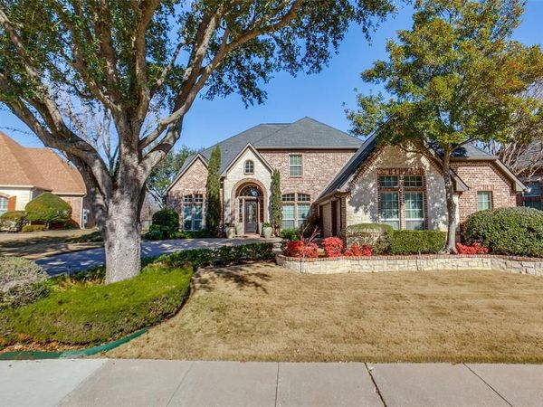 2929 Oak Point Drive, Garland, TX 75044