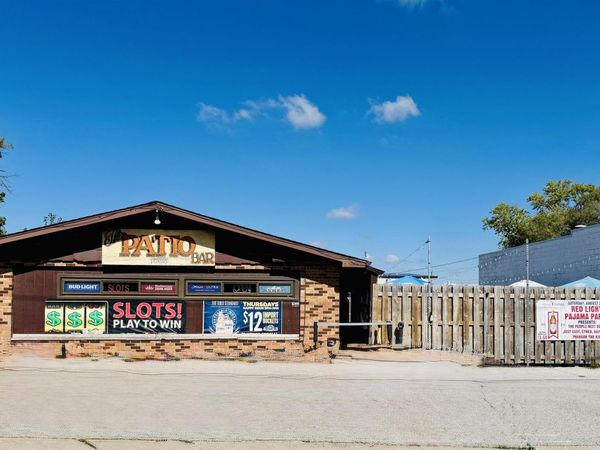 1585 MONMOUTH Boulevard, Galesburg, IL 61401