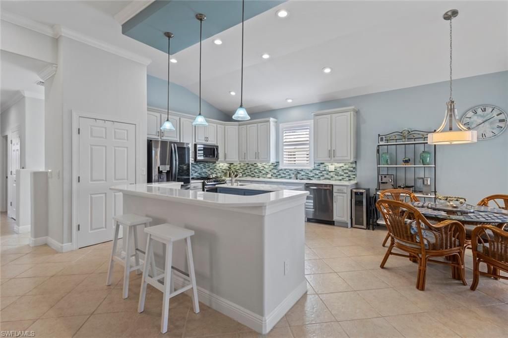 28645 San Lucas Ln, Unit 201, Bonita Springs, FL 34135 Photo