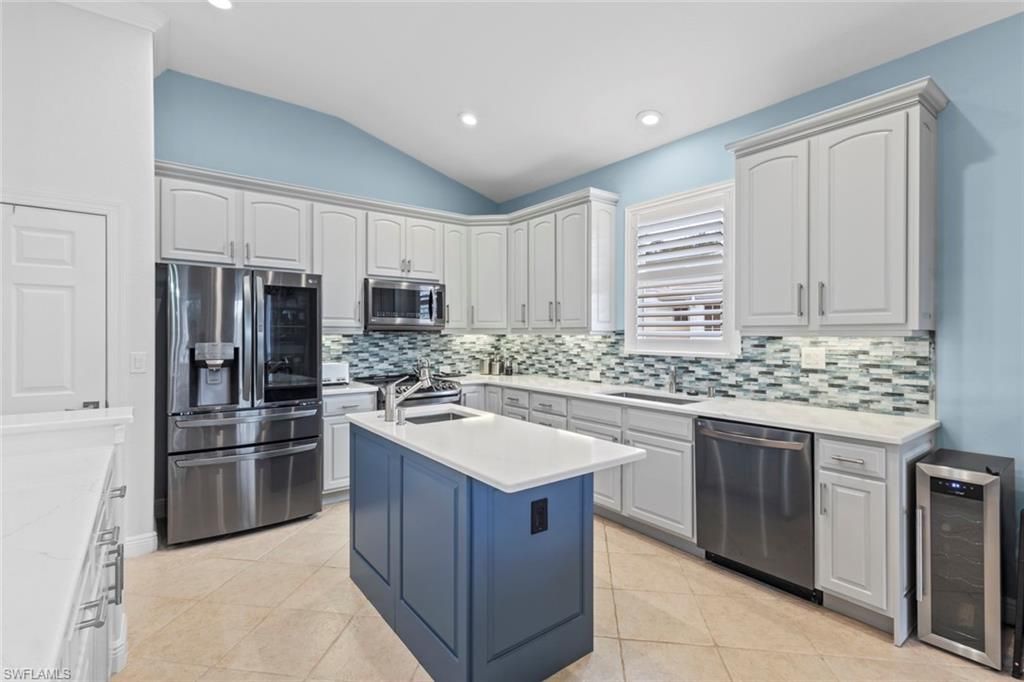 28645 San Lucas Ln, Unit 201, Bonita Springs, FL 34135 Photo