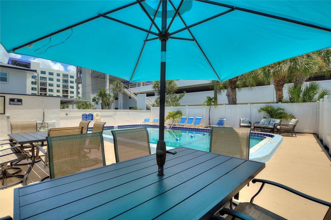 4250 37th Street S, Unit 5, Saint Petersburg, FL 33711 Photo