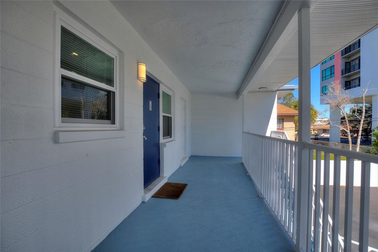 4250 37th Street S, Unit 5, Saint Petersburg, FL 33711 Photo