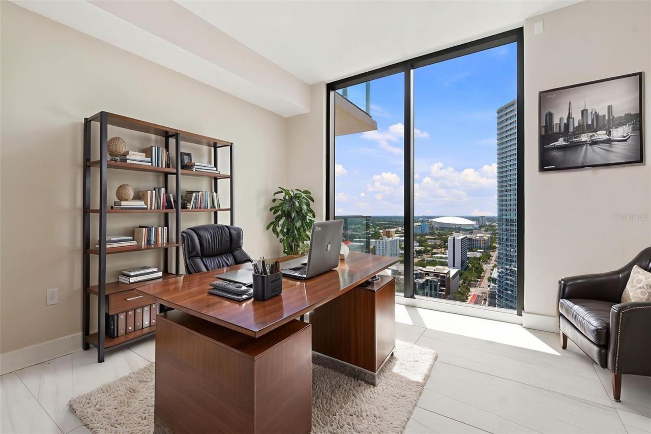 275 1st Ave South, Unit 2606, Saint Petersburg, FL 33701 Photo