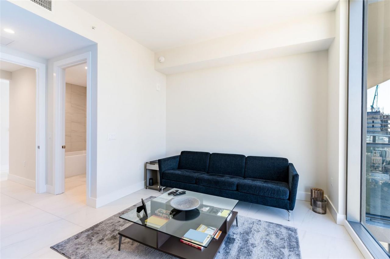 275 1st Ave South, Unit 2606, Saint Petersburg, FL 33701 Photo