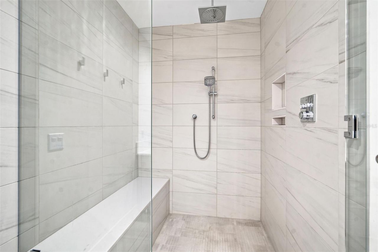 275 1st Ave South, Unit 2606, Saint Petersburg, FL 33701 Photo