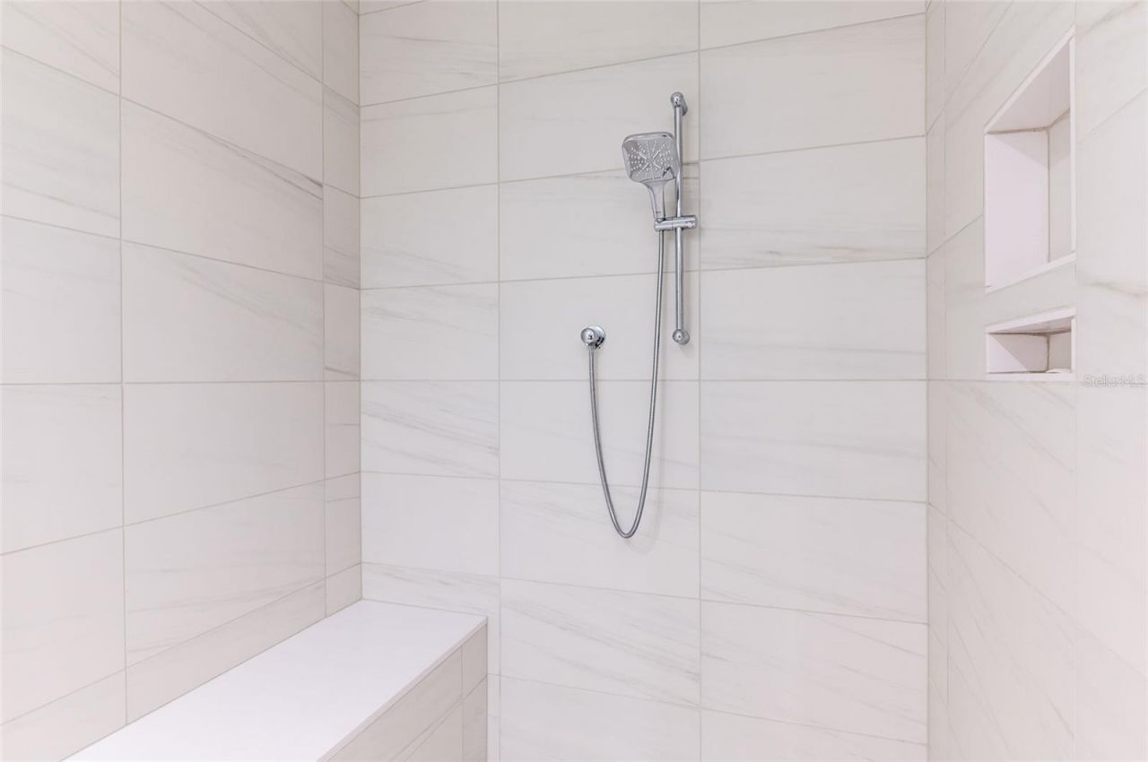 275 1st Ave South, Unit 2606, Saint Petersburg, FL 33701 Photo