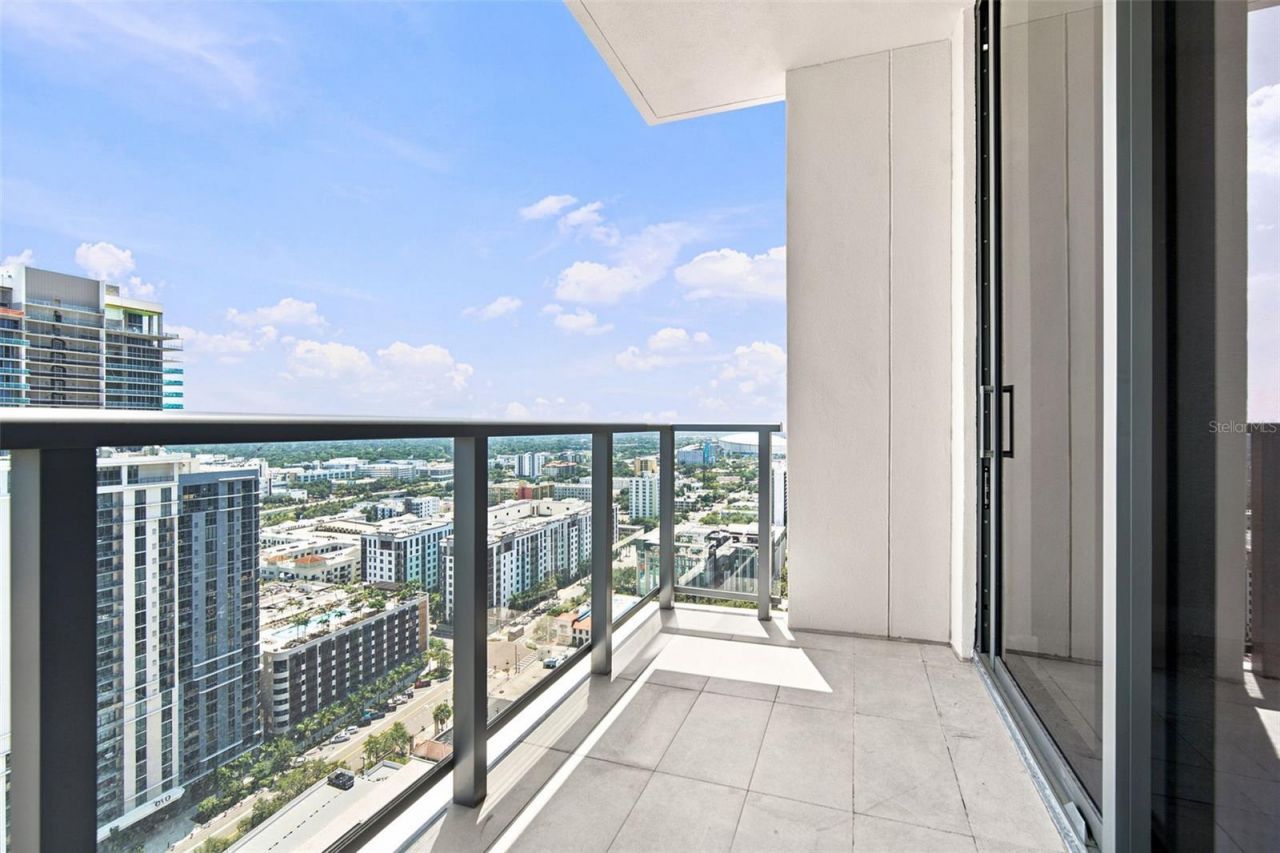 275 1st Ave South, Unit 2606, Saint Petersburg, FL 33701 Photo